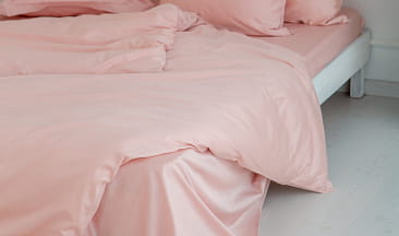 Как стирать постельное белье: советы по стирке в стиральной машине и вручную
