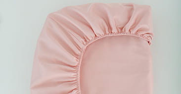 Как выбрать простынь на резинке?